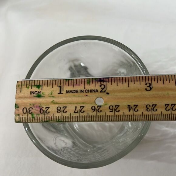 Whiskey Genuine Rich & Oaky White Faceted 8 Oz 3 1/4 In Tall 3 In Round Tumbler - Picture 7 of 7